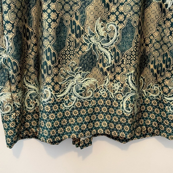 Galuh Bali Women’s Traditional Batik Cheongsam Dress – Teal & Gold – One Size M - Picture 5 of 7